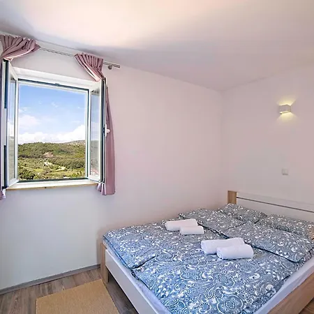 House Dawn Case de vacanță