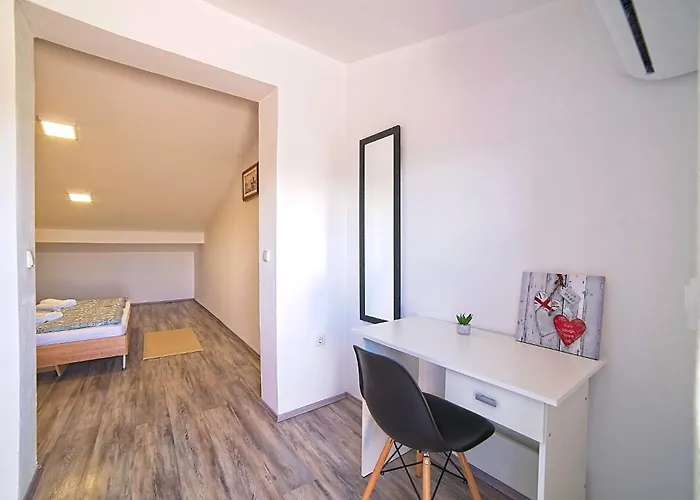 Дом отдыха House Dawn Раб